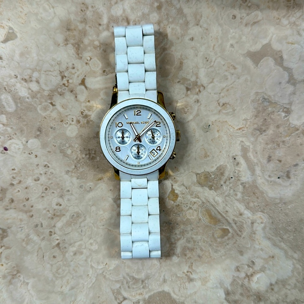 Michael kors white banded watch